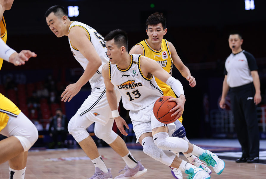 Kaiyun Sports-加时末段瓦伦西亚迎来里程碑——CBA常规赛节点到来，质疑声仍在，数据趋势出现新变化的简单介绍